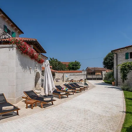 Mediterrane Steinvilla Mit Privatpool, Whirlpool, Darts, Billard, Tischtennis, Gym Holiday home Selina